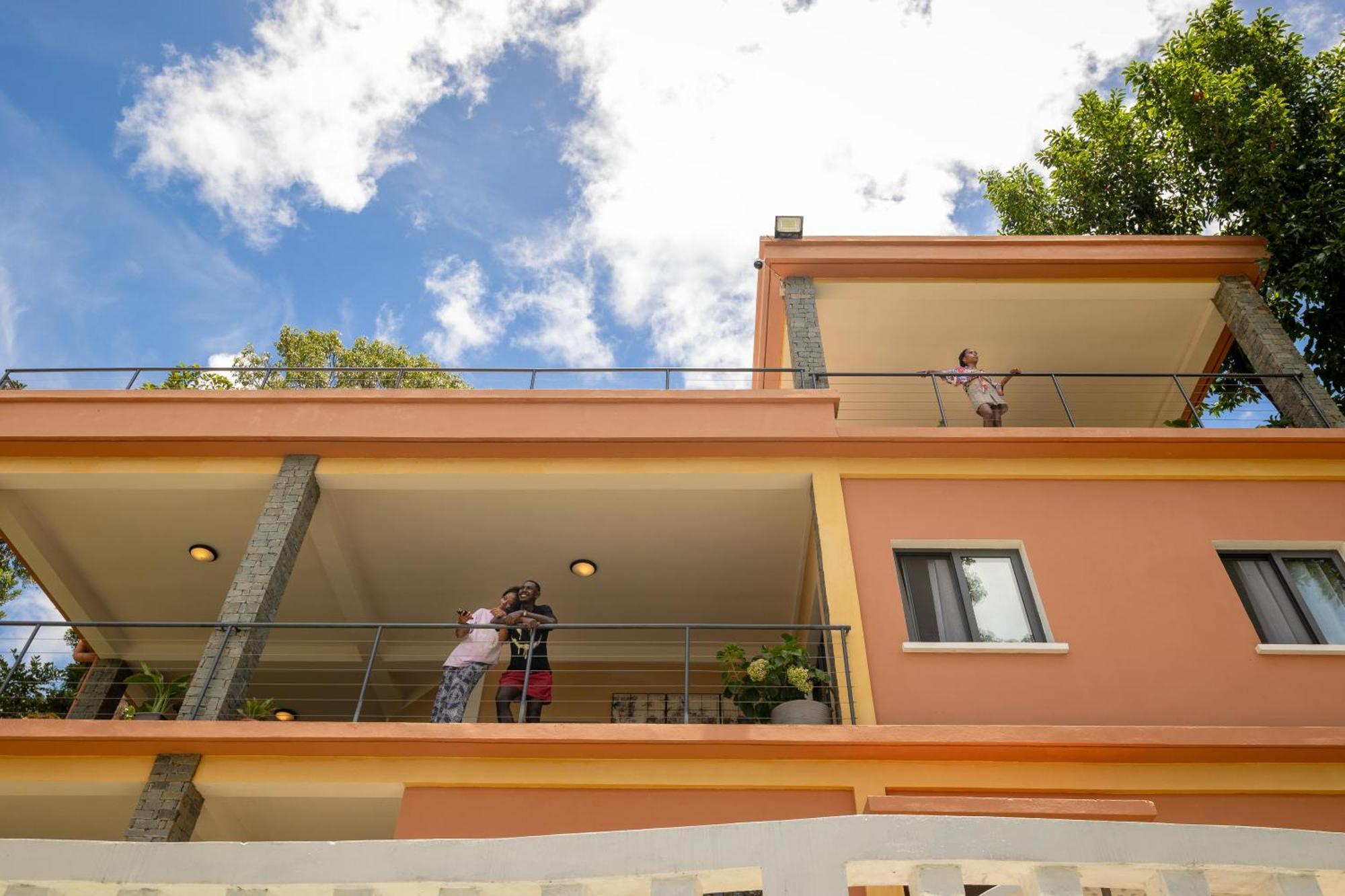 Villa La Maison Rivaria Votre Maison De Vacances Au Luxe Intime Et Au Confort Absolu Au Bord De La Mer Ile Sainte-Marie Exterior foto